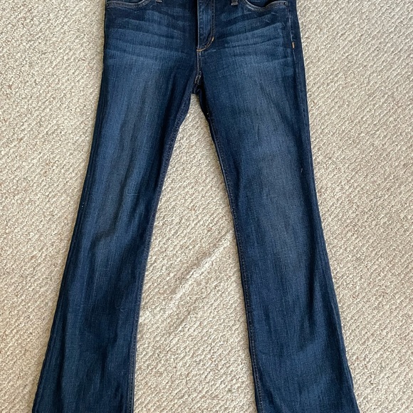 Joe’s THE PROVOCATEUR
PETITE BOOTCUT // FLAWLESS // 30" INSEAM / - Picture 2 of 5